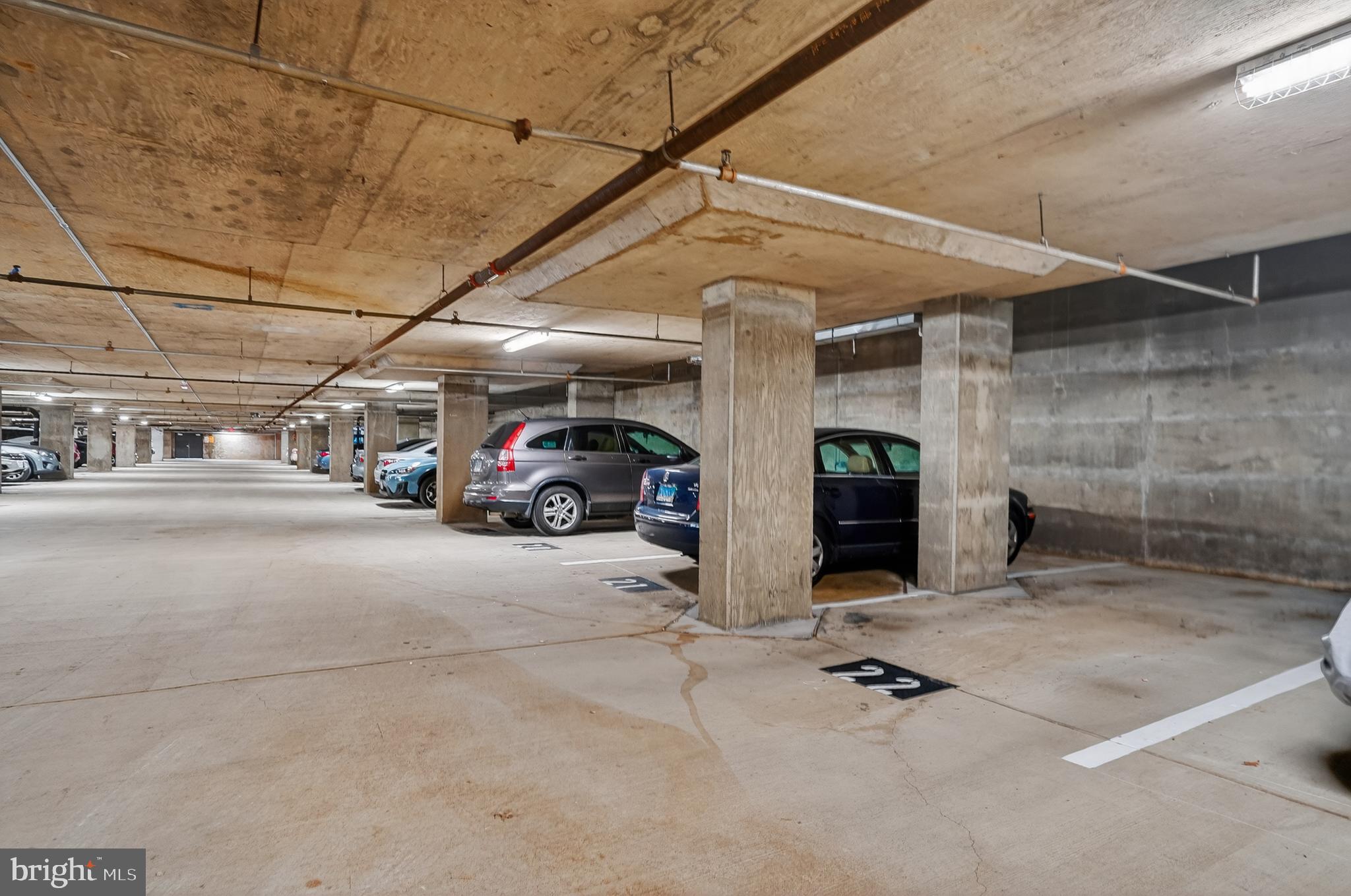 1808 Old Meadow Road, Unit 1009 McLean, VA 22102 - Photo 17 of 19