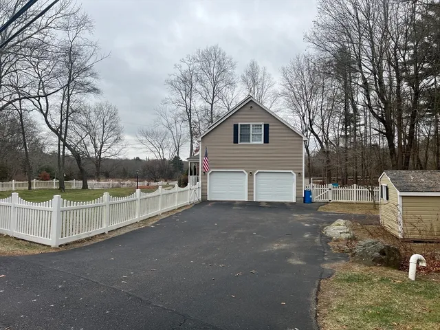 $4,000 | 1565 West Street, Wrentham, MA 02093