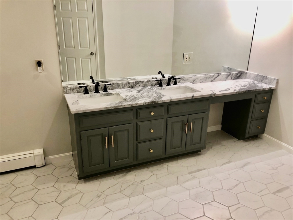 1565 West Street Wrentham, MA 02093 - Photo 9 of 42