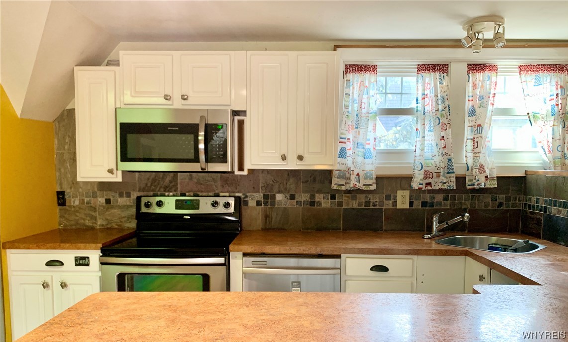 4 St Johns Place, Unit 5 Buffalo, NY 14201 - Photo 9 of 18