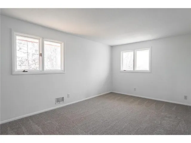 $2,900 | 7740 Arlington Avenue North, Brooklyn Park, MN 55443