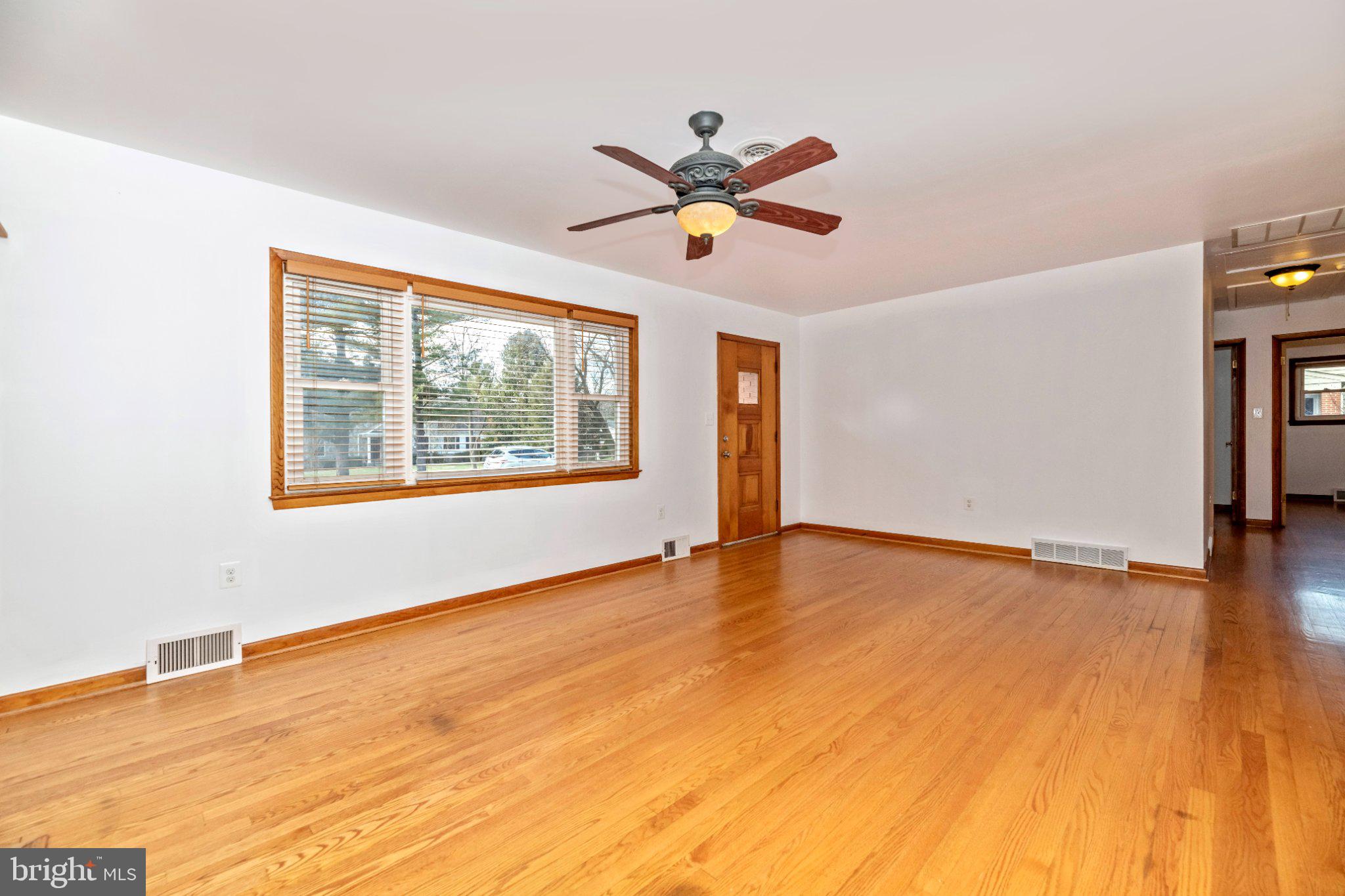 7927 Old Seventh Street Frederick, MD 21702 - Photo 5 of 19 Bright and airy living space awaits.