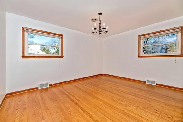 $3,000 | 7927 Old Seventh Street, Frederick, MD 21702