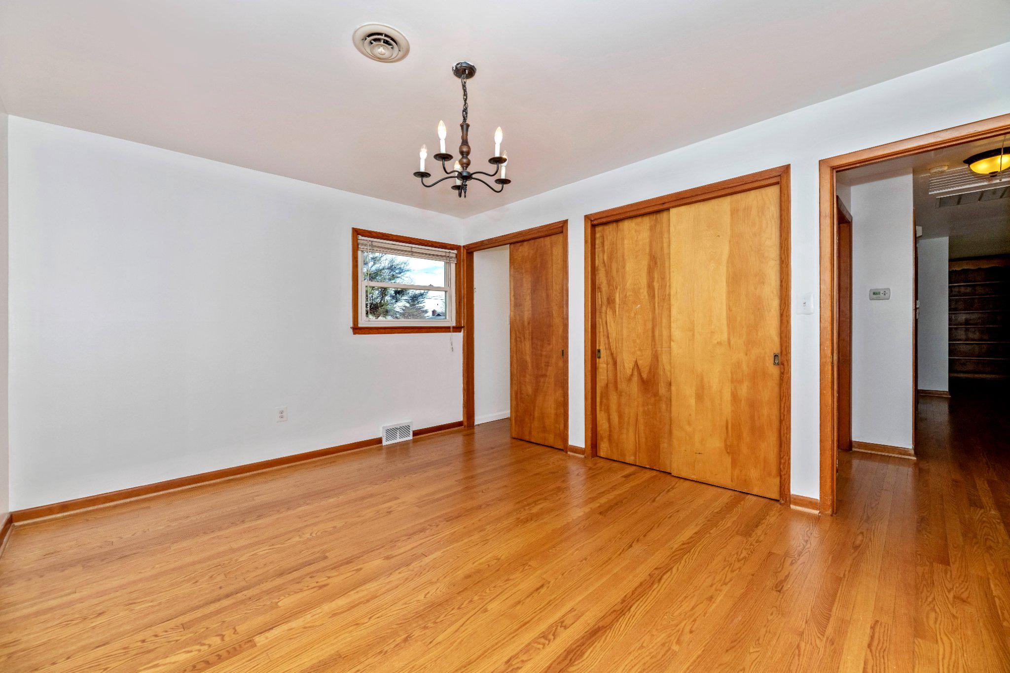 7927 Old Seventh Street Frederick, MD 21702 - Photo 7 of 19 Primary Bedroom