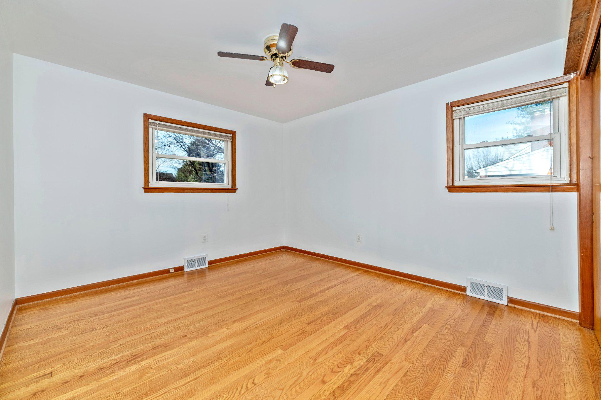 7927 Old Seventh Street Frederick, MD 21702 - Photo 9 of 19 Bedroom 2