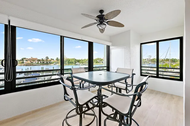 $6,500 | 926 Oak Harbour Drive, Juno Beach, FL 33408