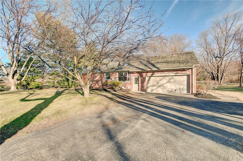 2350 West Stop 11 Road Indianapolis, IN 46217 - Photo 2 of 34 Gallery Image 2