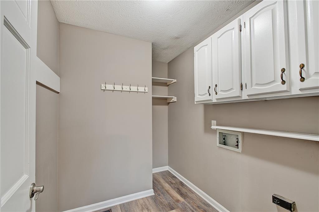 2350 West Stop 11 Road Indianapolis, IN 46217 - Photo 14 of 34 Gallery Image 14