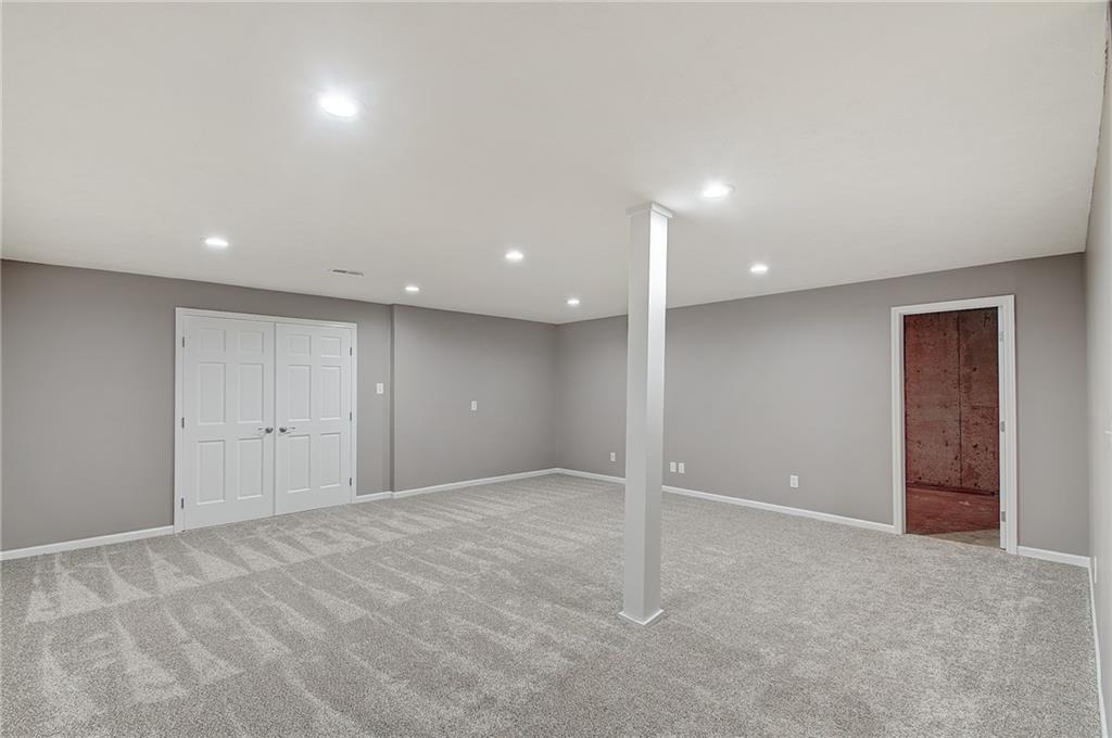 2350 West Stop 11 Road Indianapolis, IN 46217 - Photo 28 of 34 Gallery Image 28