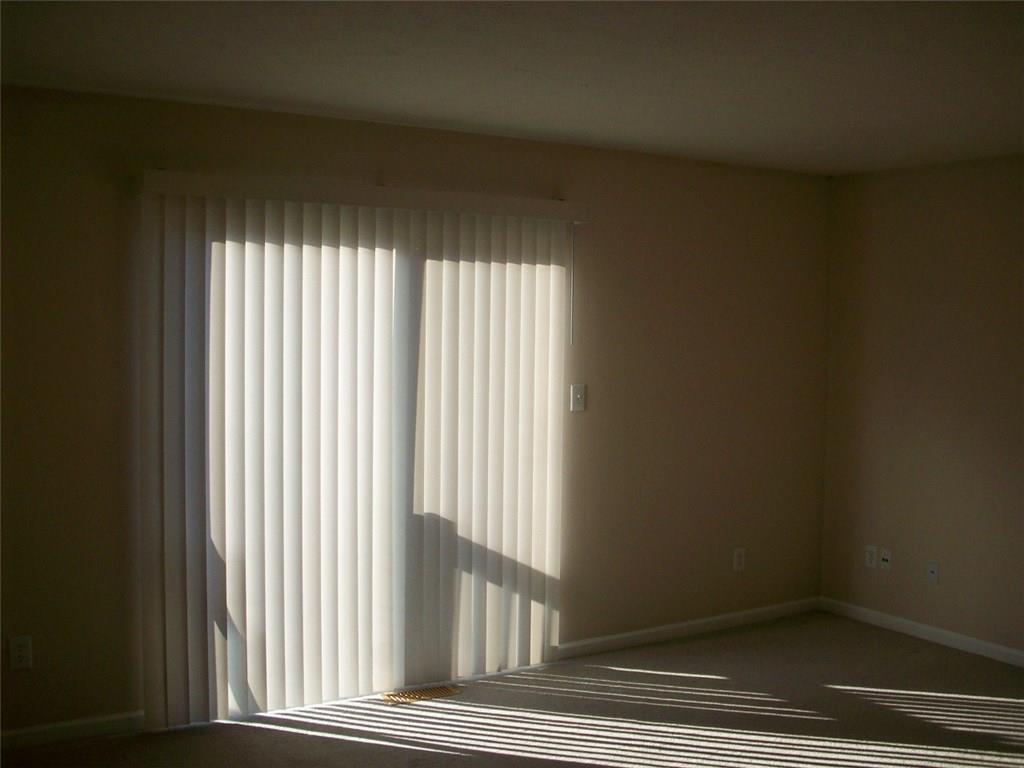 8424 Hague Road, Unit 11 Indianapolis, IN 46256 - Photo 7 of 15 Gallery Image 7