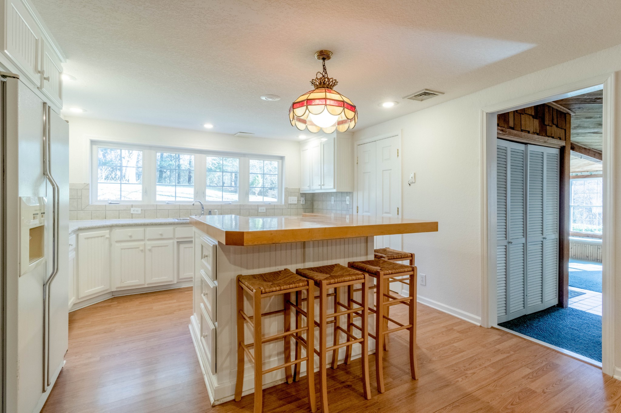 1441 Gratton Road Clarksville, TN 37043 - Photo 22 of 49 a kitchen with stainless steel appliances granite countertop a stove and a refrigerator