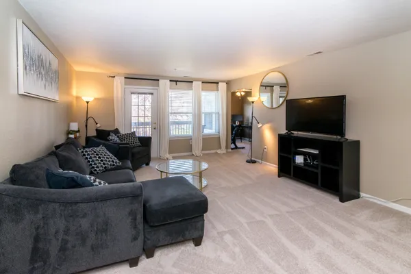 $256,500 | 1287 Millbrook Trail, Ann Arbor, MI 48108
