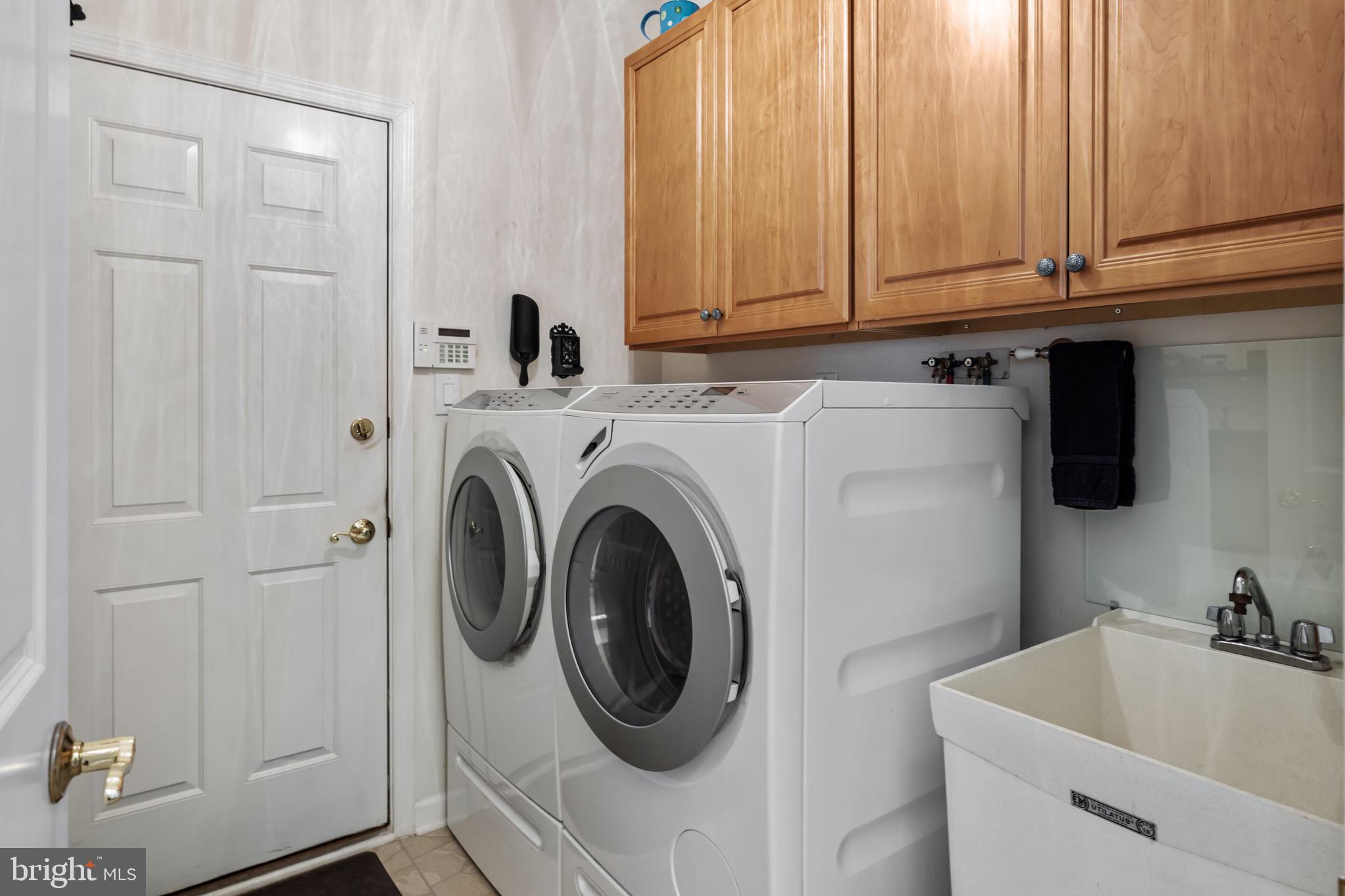 60 Nathaniel Road Holland, PA 18966 - Photo 20 of 41 Laundry Room - Main Floor