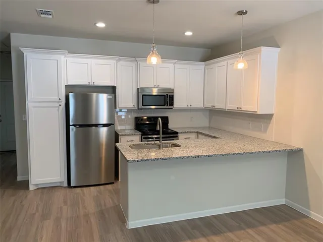 $1,350 | 2321 North Hickory Street, Sherman, TX 75092