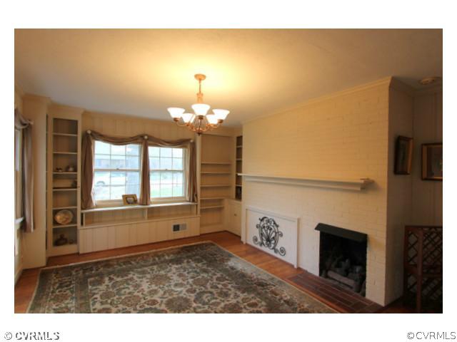133 Beverly Road Ashland, VA 23005 - Photo 11 of 24 Den/Family/Great Room