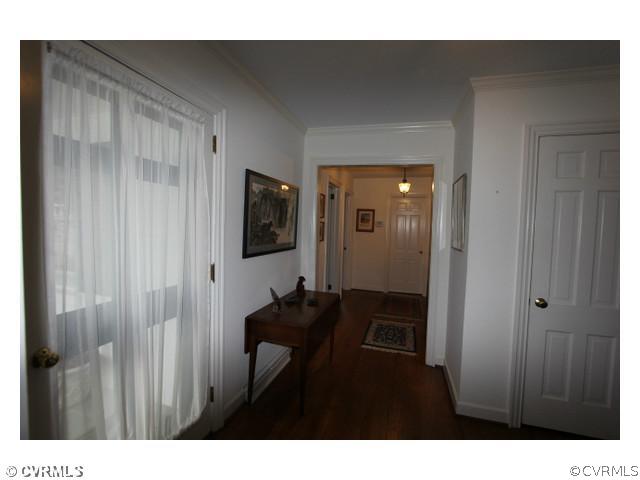 133 Beverly Road Ashland, VA 23005 - Photo 4 of 24 Foyer