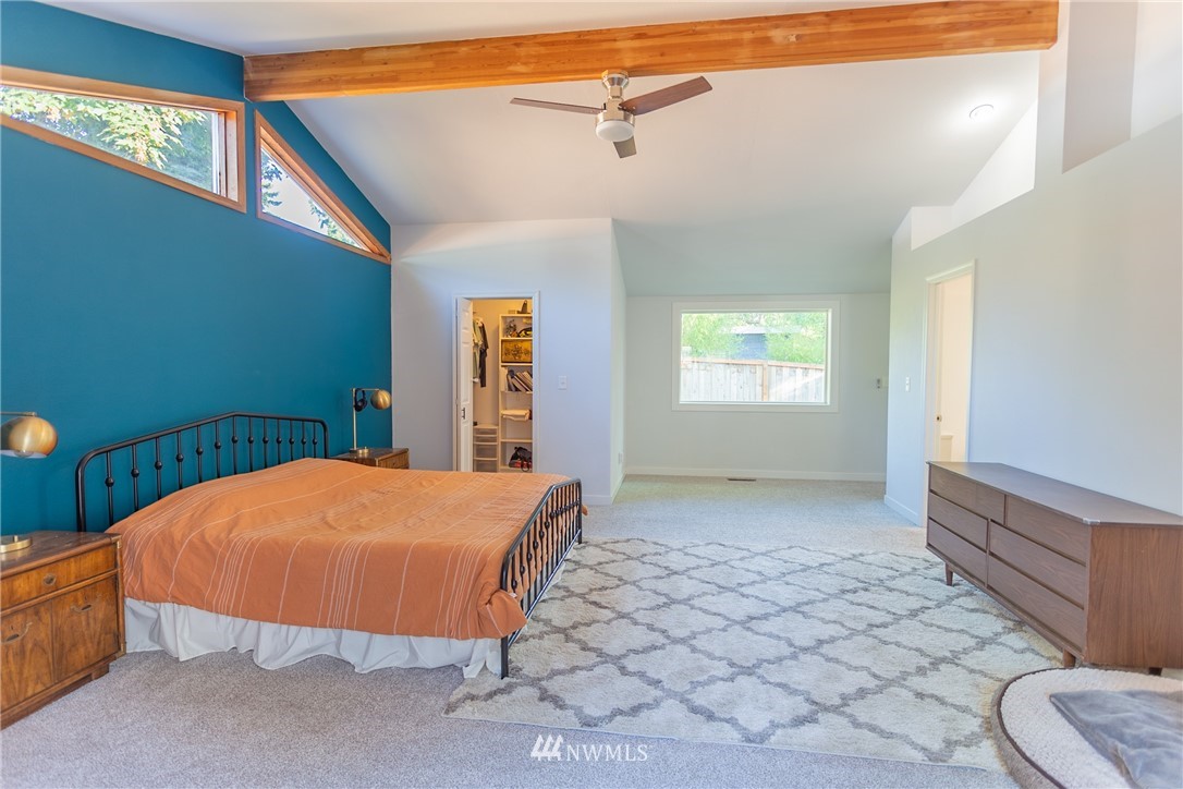 10021 Meadow Road Southwest Lakewood, WA 98499 - Photo 13 of 25 Gallery Image 13