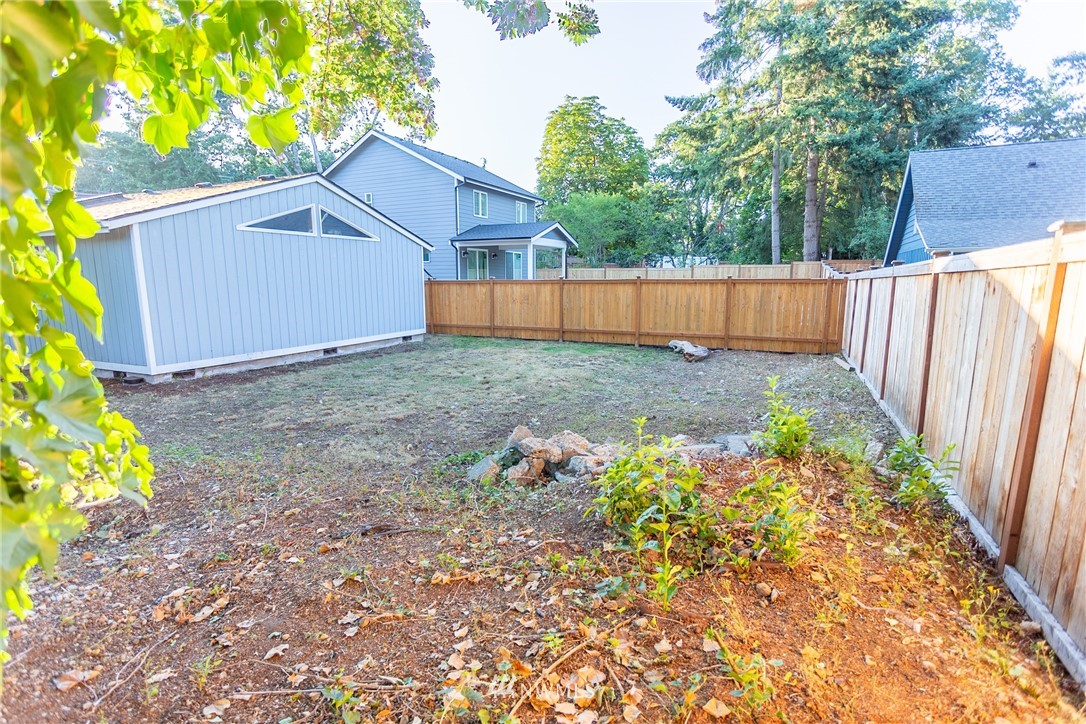 10021 Meadow Road Southwest Lakewood, WA 98499 - Photo 22 of 25 Gallery Image 22