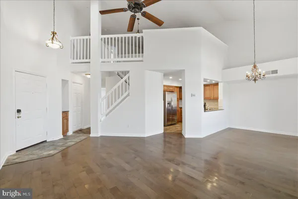 $3,100 | 1304 F Garden Wall Circle, Reston, VA 20194
