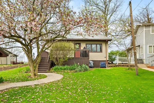 $414,000 | 5521 North Fish Hatchery Road, Columbia City, IN 46725