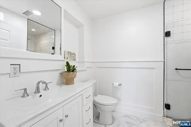 $825,000 | 700 Bloomfield Street, Unit 3, Hoboken, NJ 07030