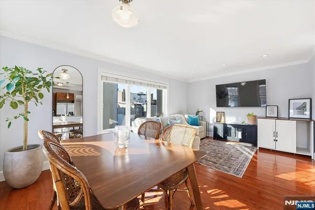 $825,000 | 700 Bloomfield Street, Unit 3, Hoboken, NJ 07030