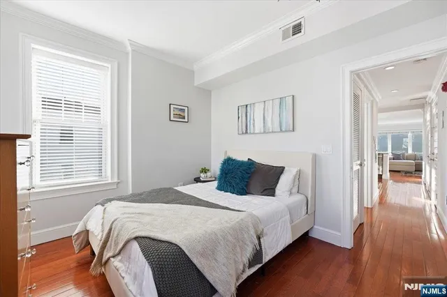 $825,000 | 700 Bloomfield Street, Unit 3, Hoboken, NJ 07030