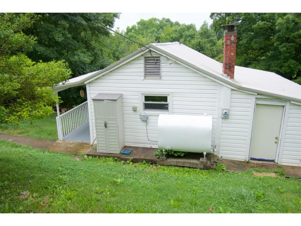 1624 Granby Road Kingsport, TN 37660 - Photo 20 of 26 Photo 20
