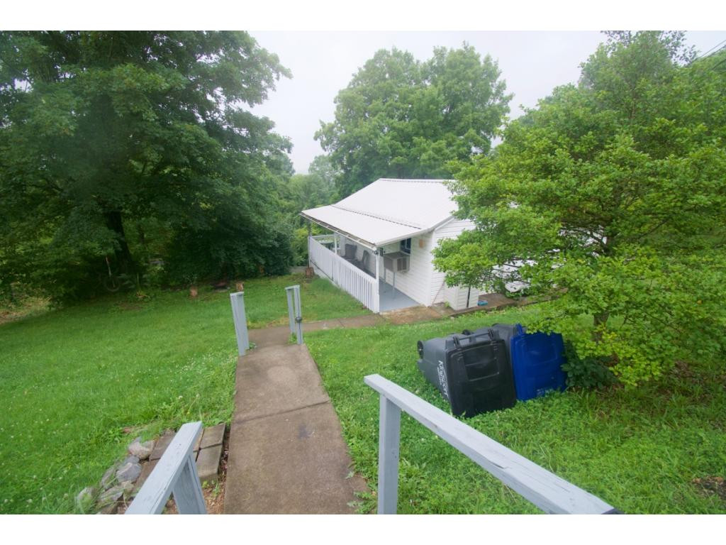 1624 Granby Road Kingsport, TN 37660 - Photo 21 of 26 Photo 21