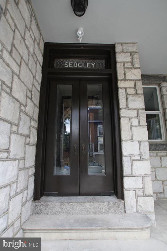 400 South 45th Street, Unit 4D Philadelphia, PA 19104 - Photo 10 of 18