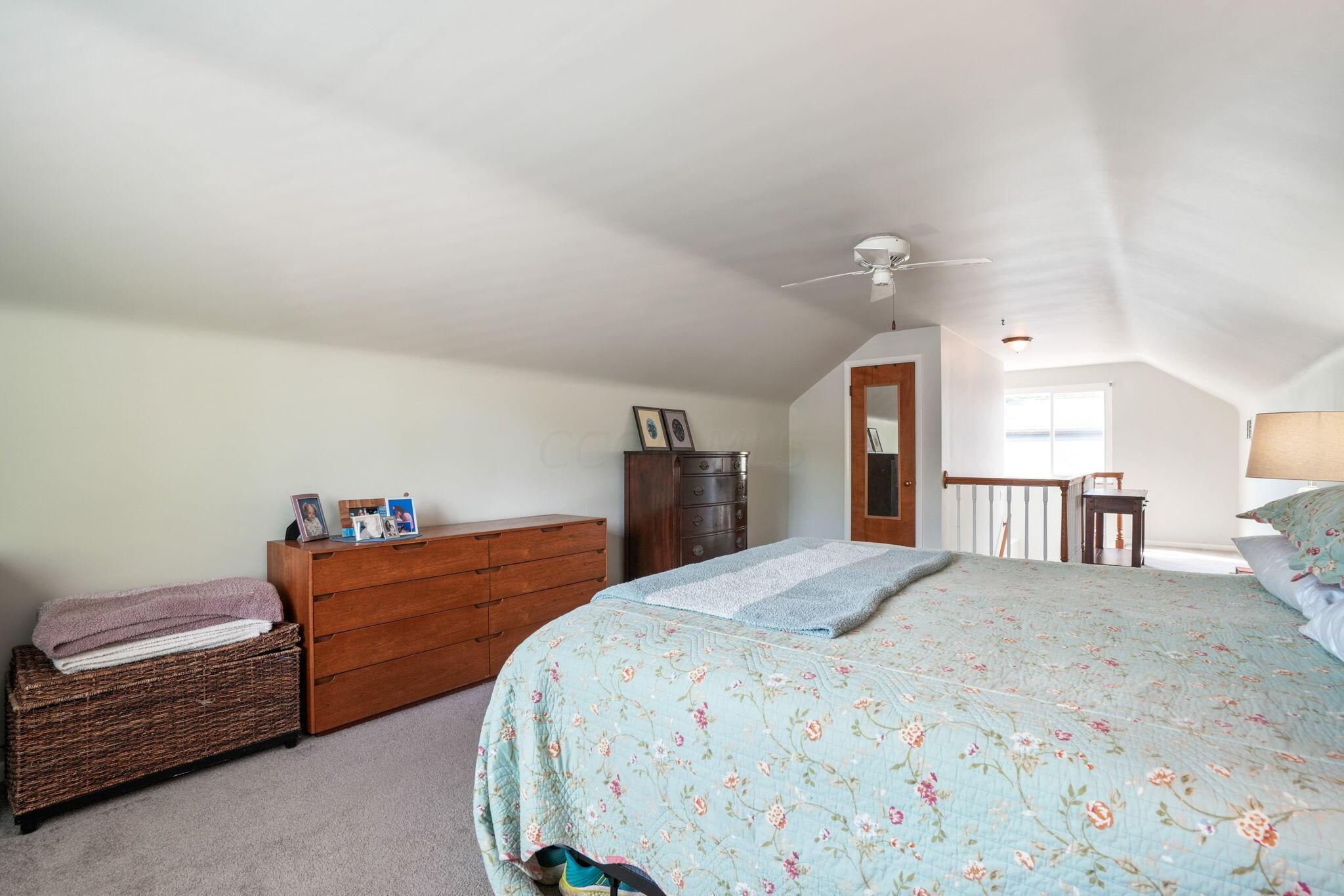 2086 Milden Road Columbus, OH 43221 - Photo 22 of 33 bed3