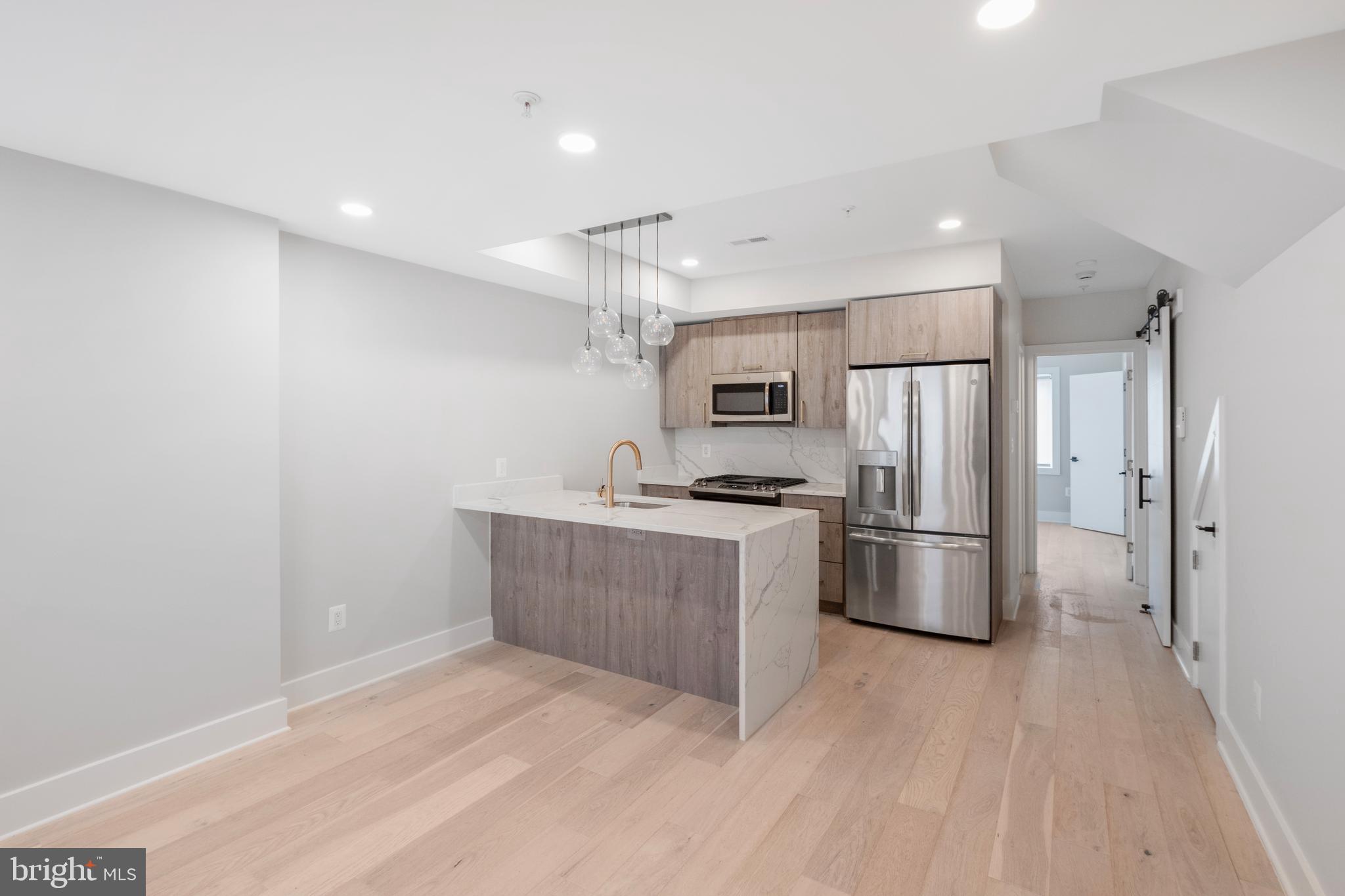 1411 Spring Road Northwest, Unit 3 Washington, DC 20010 - Photo 4 of 7