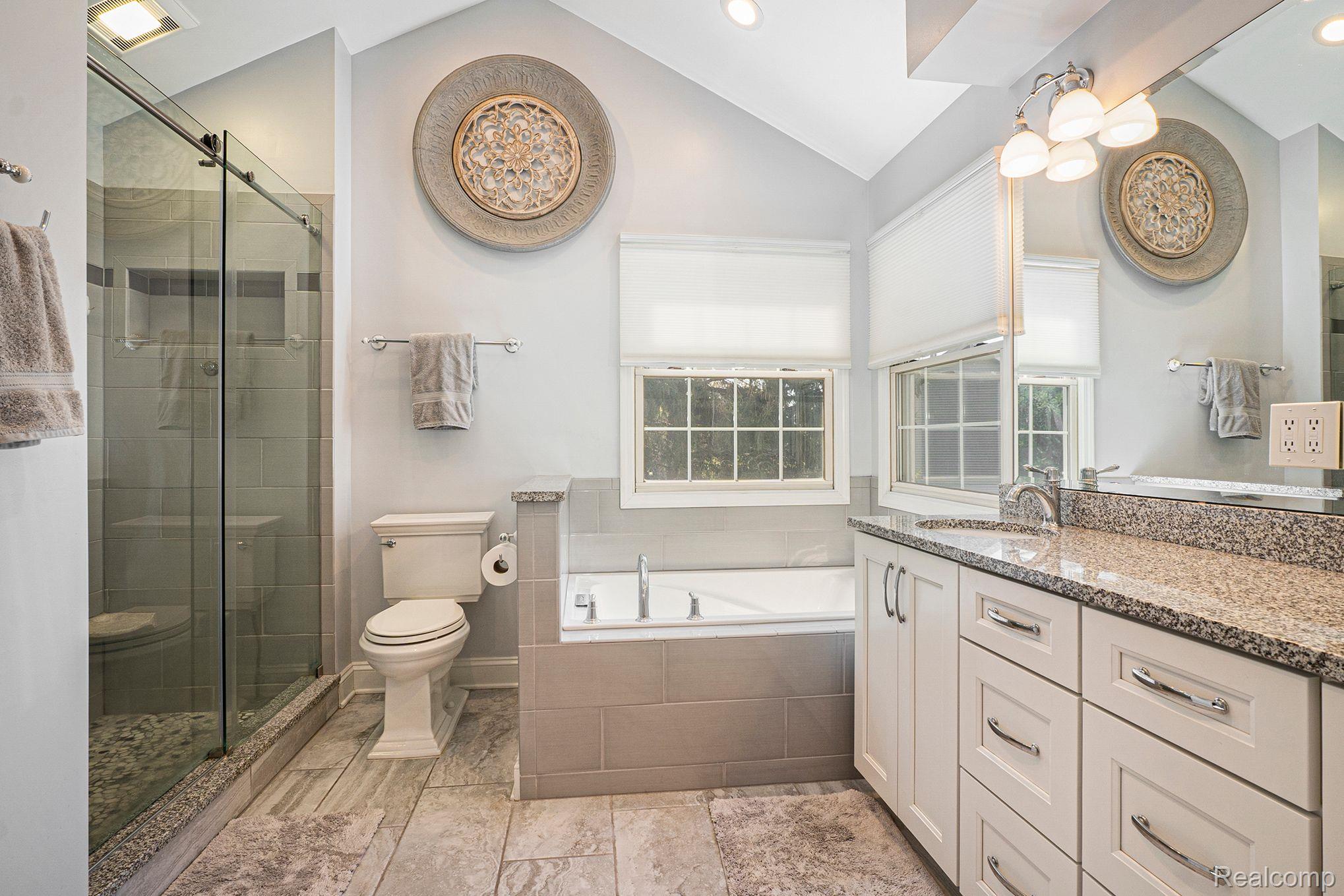 4047 Pine Ridge Court Fenton, MI 48430 - Photo 17 of 31