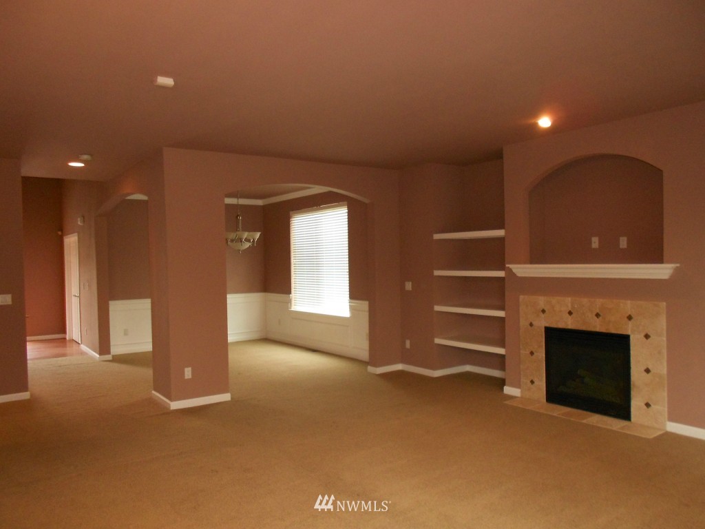 4029 Northeast 9th Place Renton, WA 98056 - Photo 8 of 15
