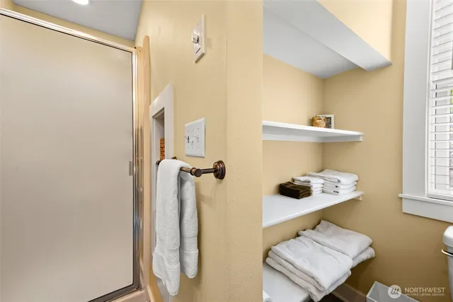 $889,999 | 7 Lupine Lane, Pacific Beach, WA 98571