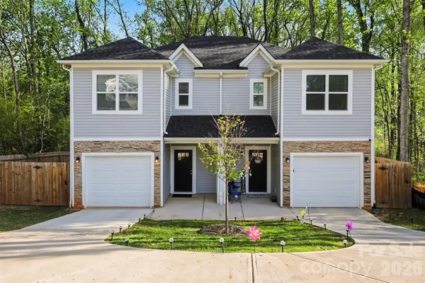 $325,000 | 2046 McDonald Drive, Charlotte, NC 28216