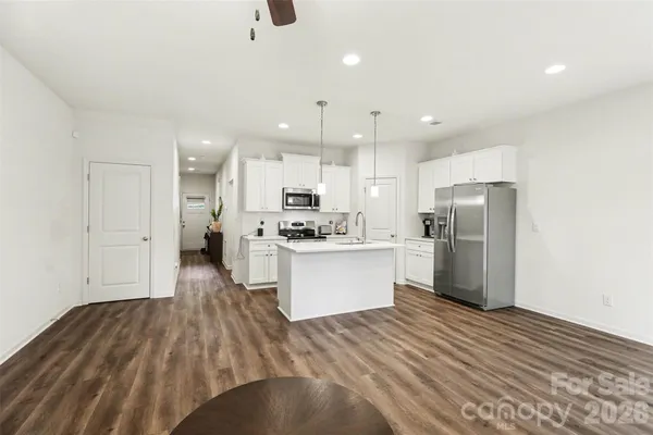 $325,000 | 2046 McDonald Drive, Charlotte, NC 28216