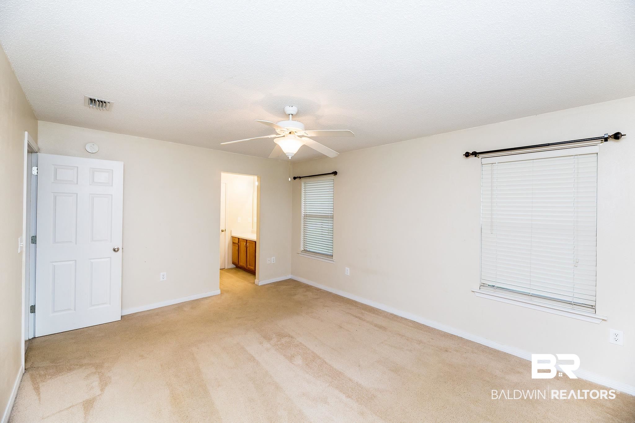 1404 Thames Drive Foley, AL 36535 - Photo 34 of 48