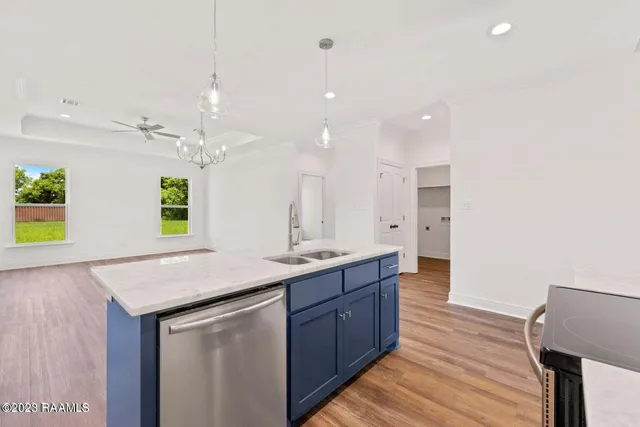 $2,000 | 121 Santa Marta Drive, Youngsville, LA 70592