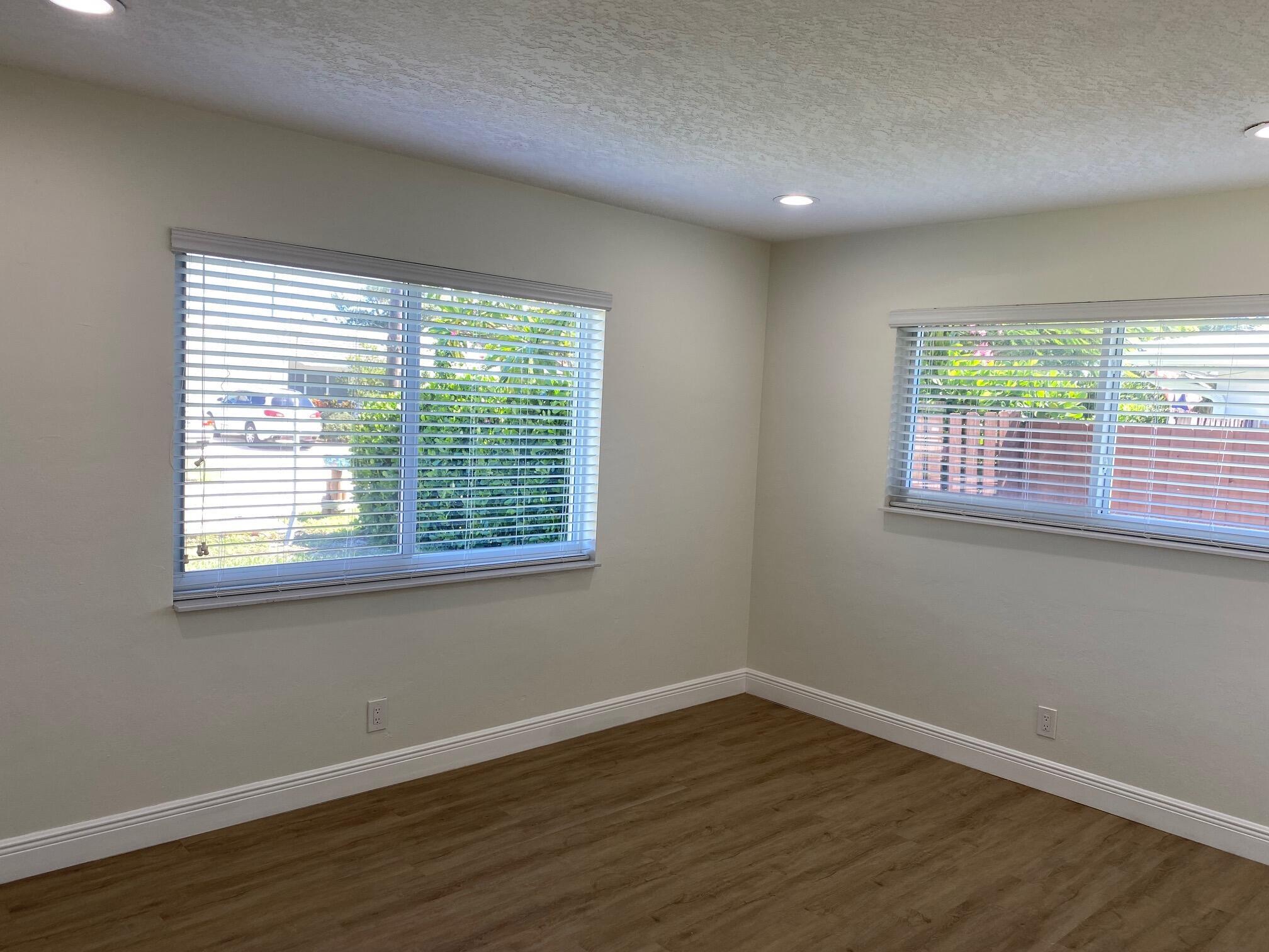 2751 Northeast 26th Terrace Boca Raton, FL 33431 - Photo 11 of 17 IMG_5849