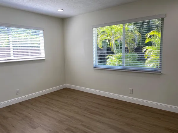 $4,595 | 2751 Northeast 26th Terrace, Boca Raton, FL 33431