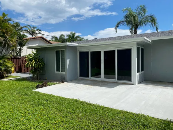 $4,595 | 2751 Northeast 26th Terrace, Boca Raton, FL 33431