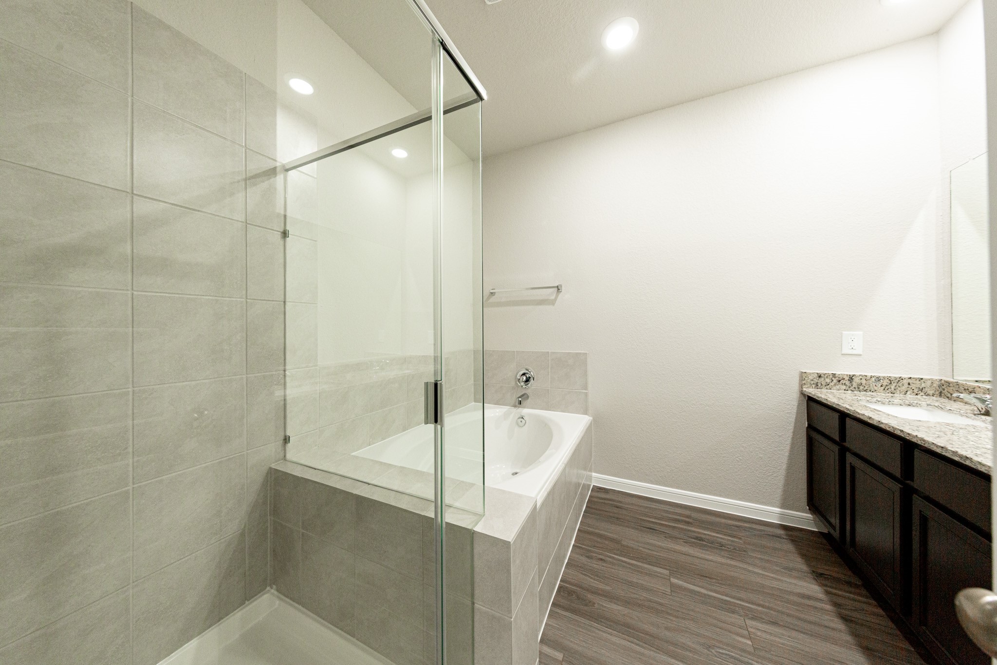 3014 Nickell Back Drive Conroe, TX 77301 - Photo 9 of 23