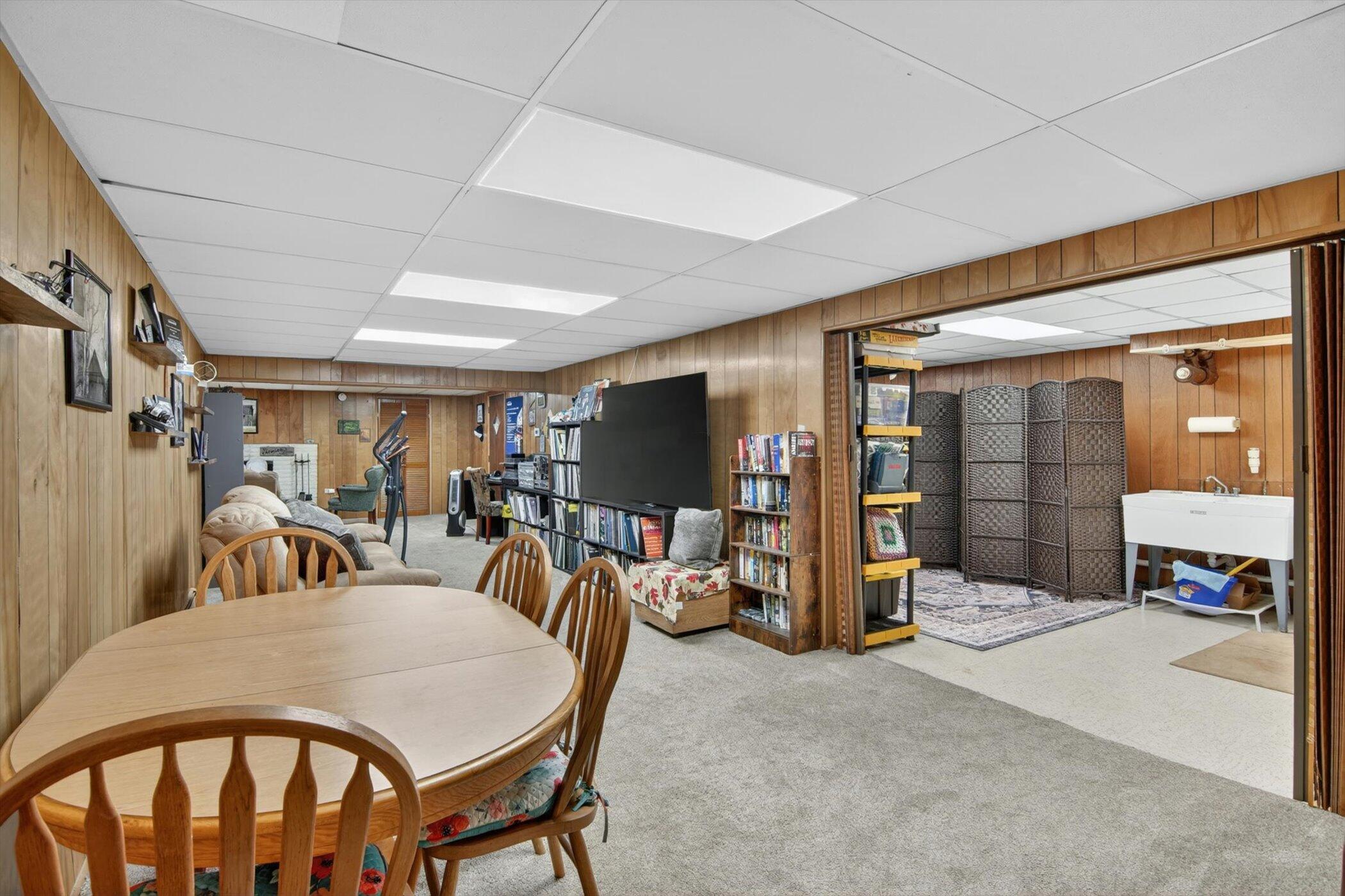 3831 Guest Road Jackson, MI 49203 - Photo 47 of 81 49-3831-Guest-Rd-Windowstill