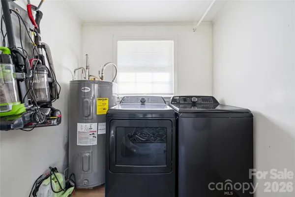 a view of washer and dryer