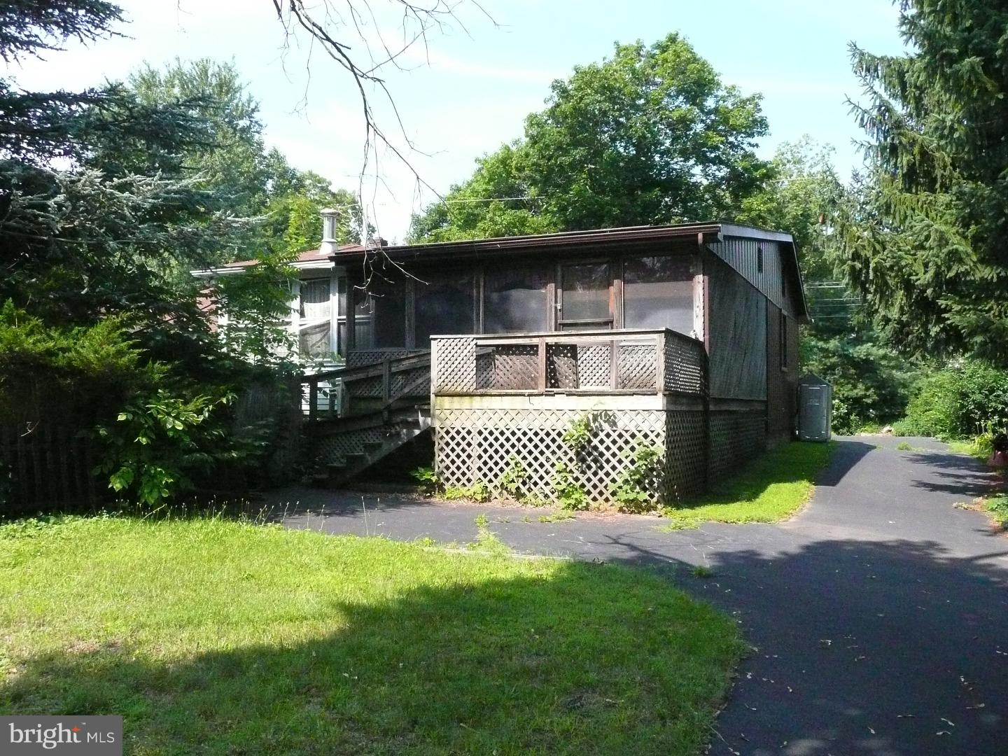 721 Pineville Road New Hope, PA 18938 - Photo 3 of 5 Gallery Image 3