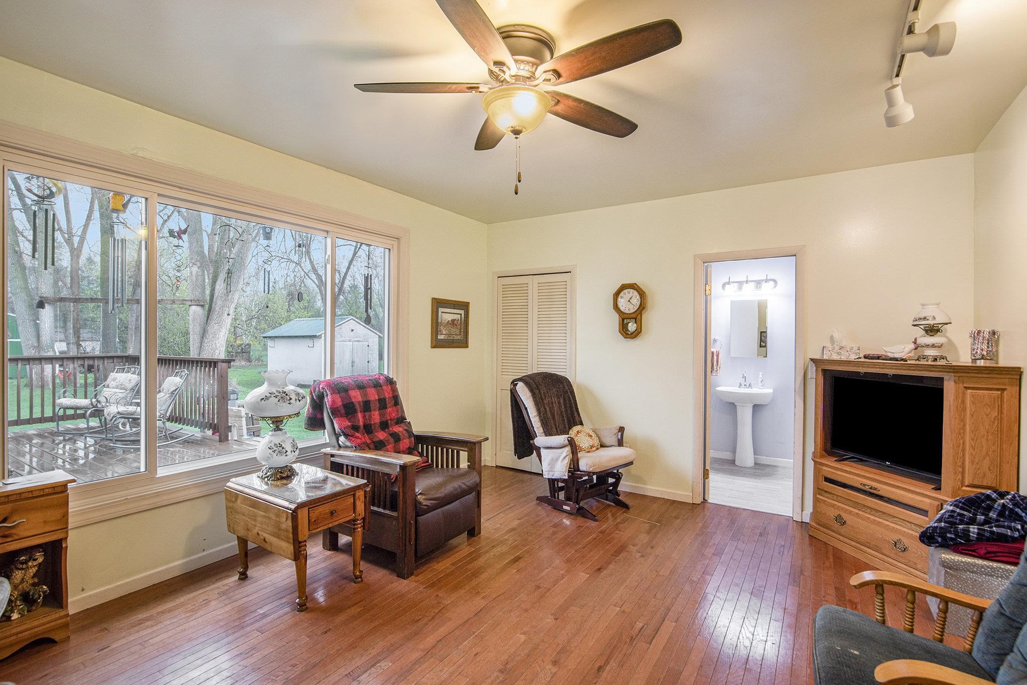 2472 North Irish Road Davison, MI 48423 - Photo 7 of 33 50106639-7.JPG