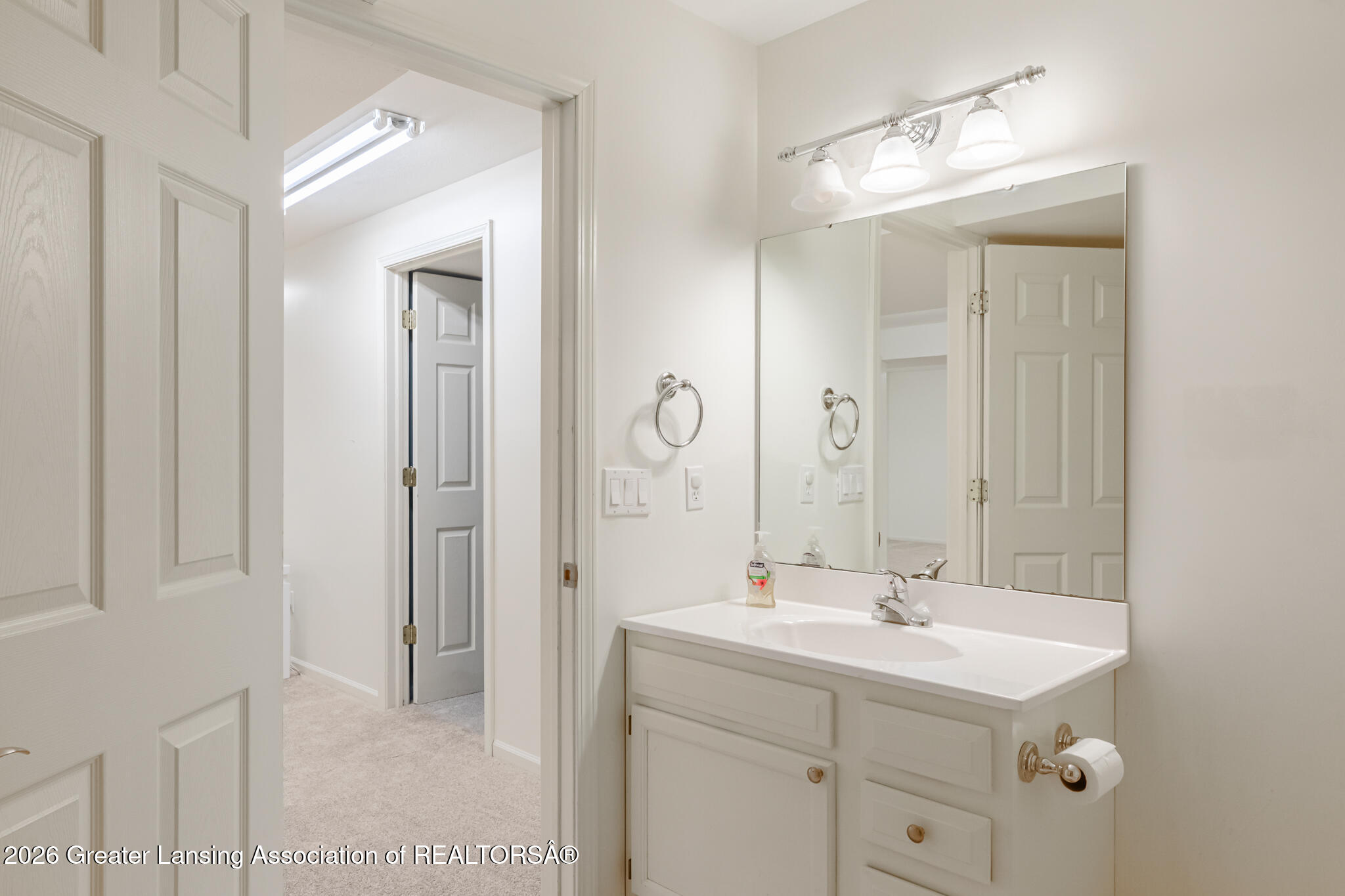 943 Abbey Road East Lansing, MI 48823 - Photo 56 of 67 943Abbey52