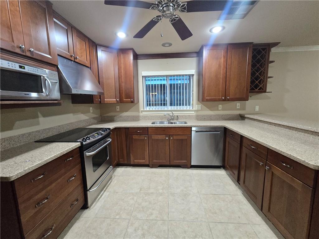 107 Barbara Lane Slidell, LA 70458 - Photo 12 of 25