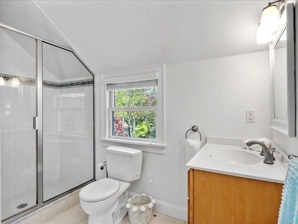 58 Burr Road Hingham, MA 02043 - Photo 29 of 38 Gallery Image 29